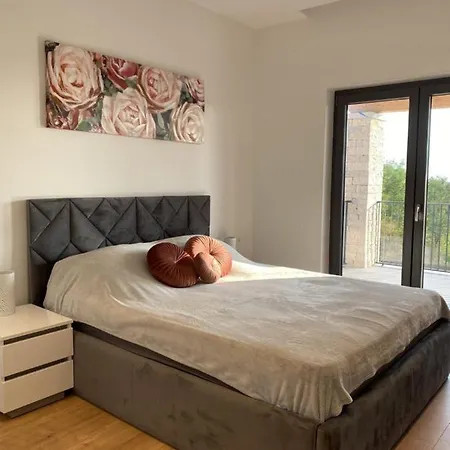 Holiday Home Villa Harmony Tinjan